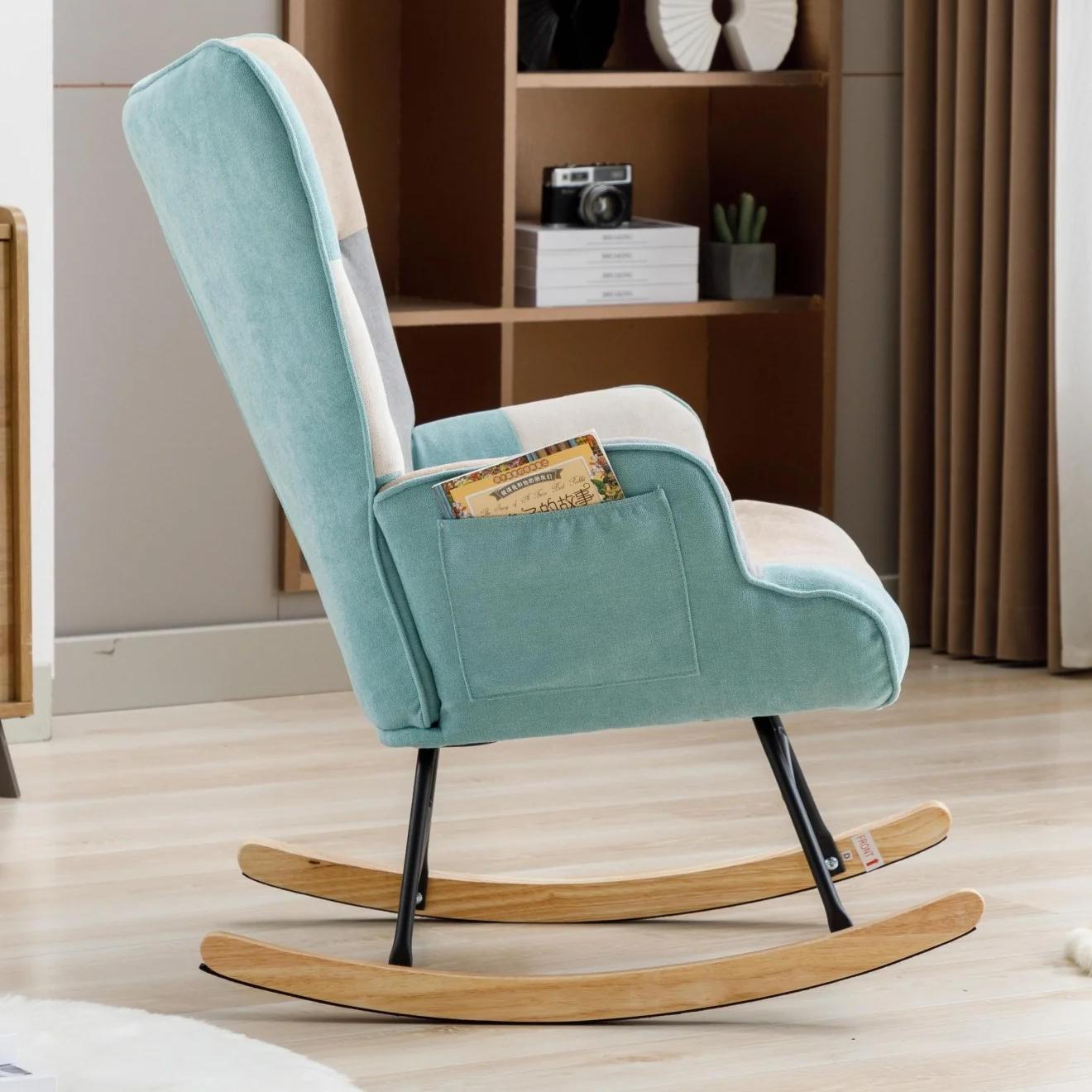 Rocking Chair R1